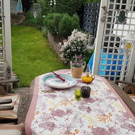 Ferienzimmer Bella Casa Biebesheim am Rhein Buitenkant foto